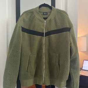 Olive Flying V fleece jacket